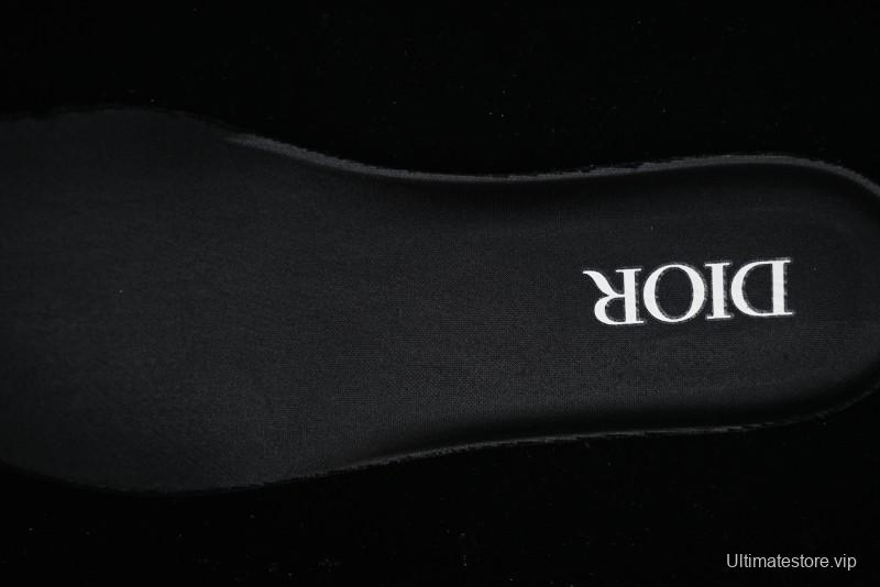Dior B30 Sneakers with Reflective CD30 Logo and Lightweight Rubber Sole - CD30