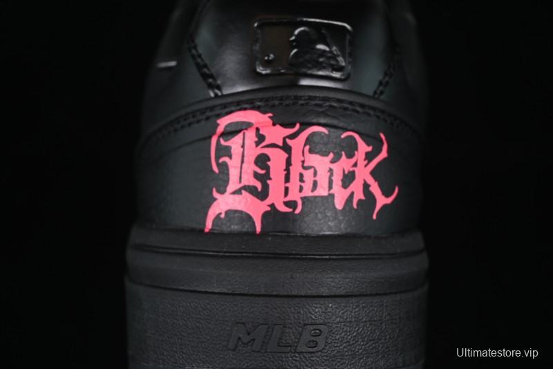 New York Yankees MLB Chunky Liner Custom Platform Sneakers in Neon Pink - 3ASXCA12N50WHS