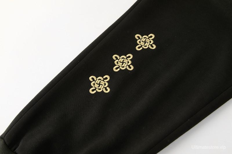 26/27 Manchester United Black Pullover Hooded Tracksuit + Long Pants