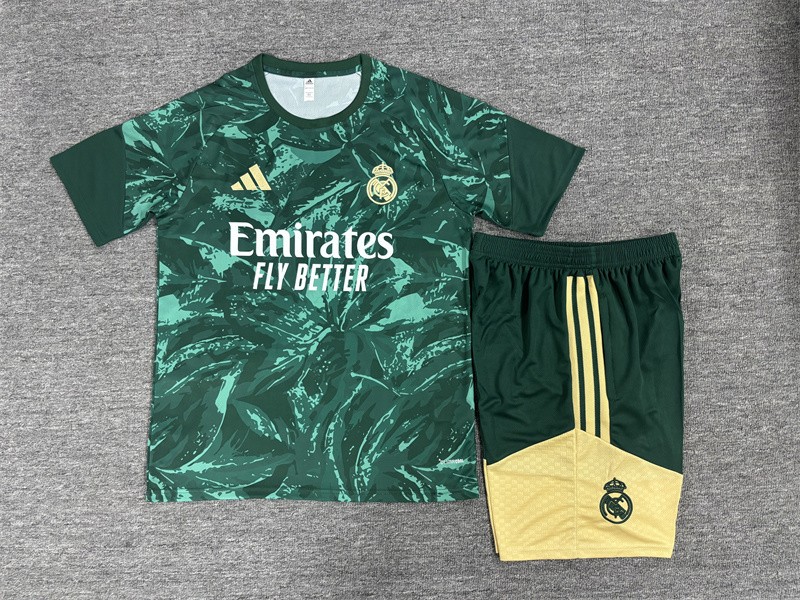 2026 Kids Real Madrid Green Camouflage  Short Sleeve+Soccer Shorts