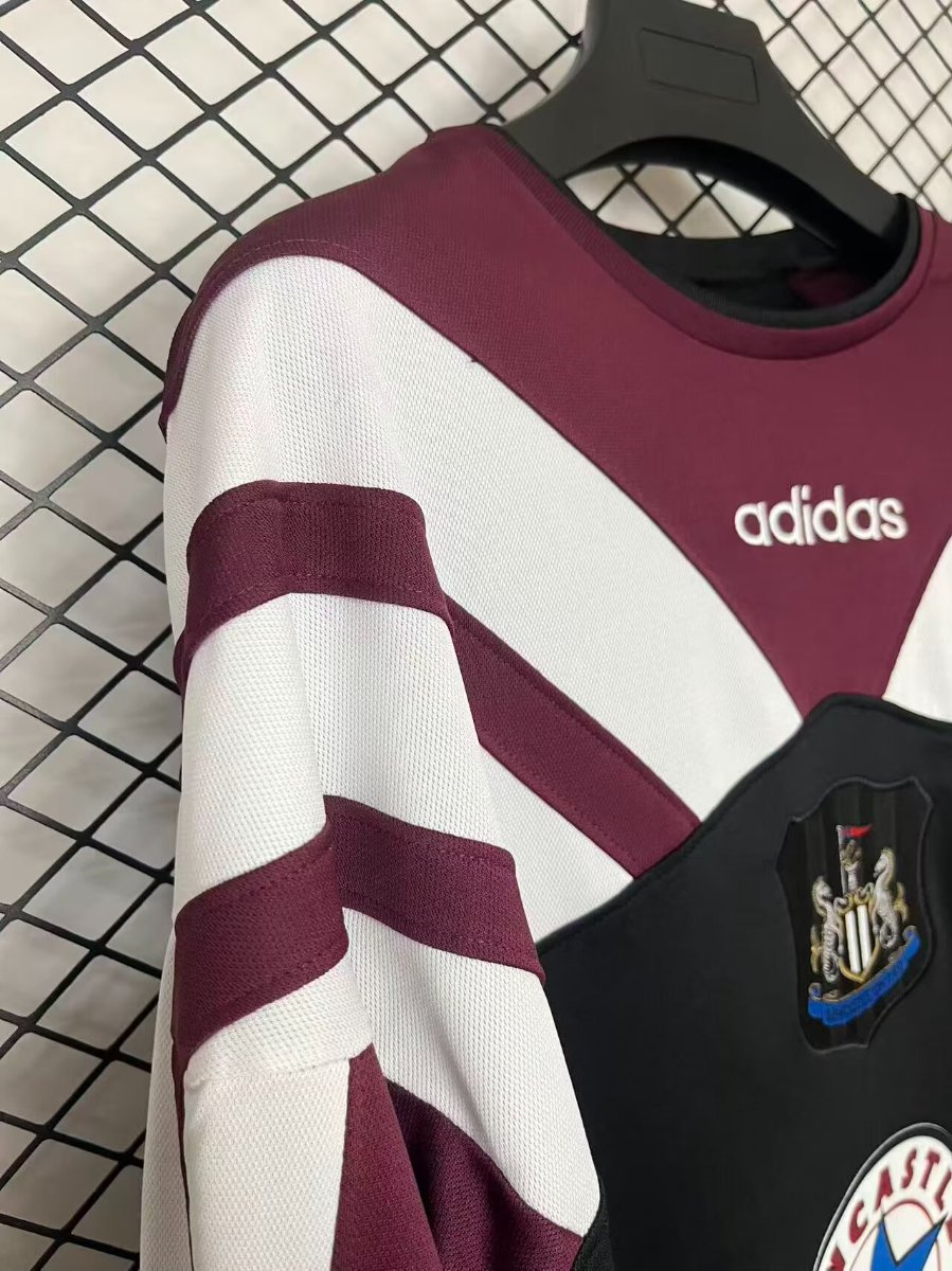 25/26 Adidas Newcastle United 1995 Remake Long Sleeve Away Jersey