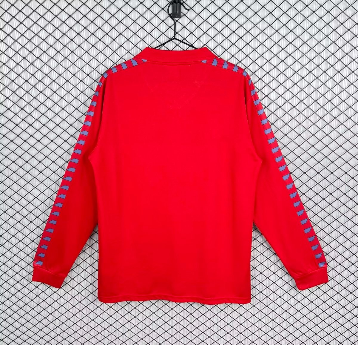 Retro 83/84 Osasuna Home Long Sleeve Jersey